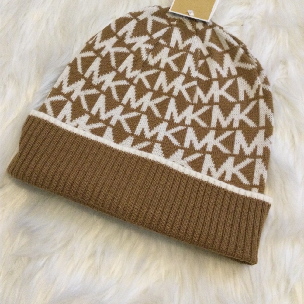 MICHAEL KORS ⭐️SIGNATURE HAT